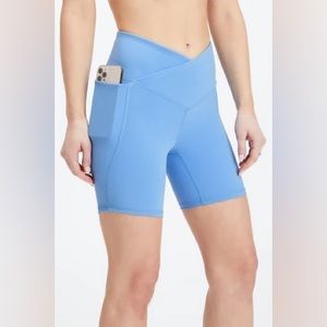 Black and Blue Oasis PureLuxe HW Crossover 6'' Short both size small